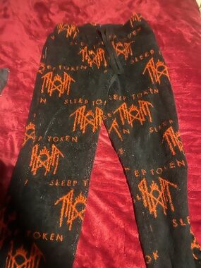 Hot Topic fleece black and red sleep token pajamas